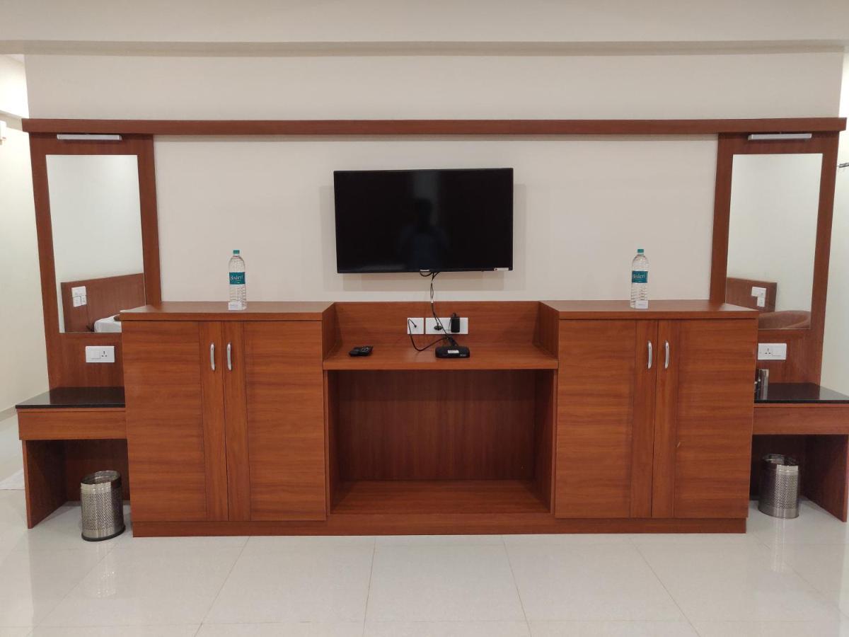 Bhramari Nest Hotel Subrahmanya Bagian luar foto